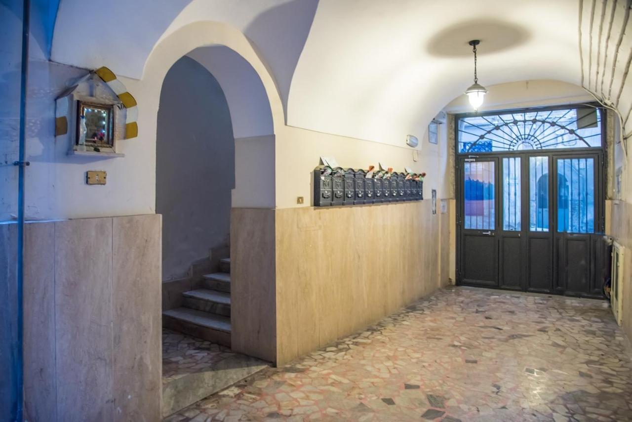 Bed and Breakfast Naples In The History 4M Esterno foto